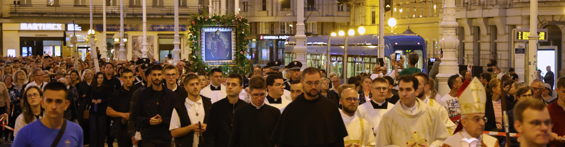 Proslavljena Majka Božja od Kamenitih vrata